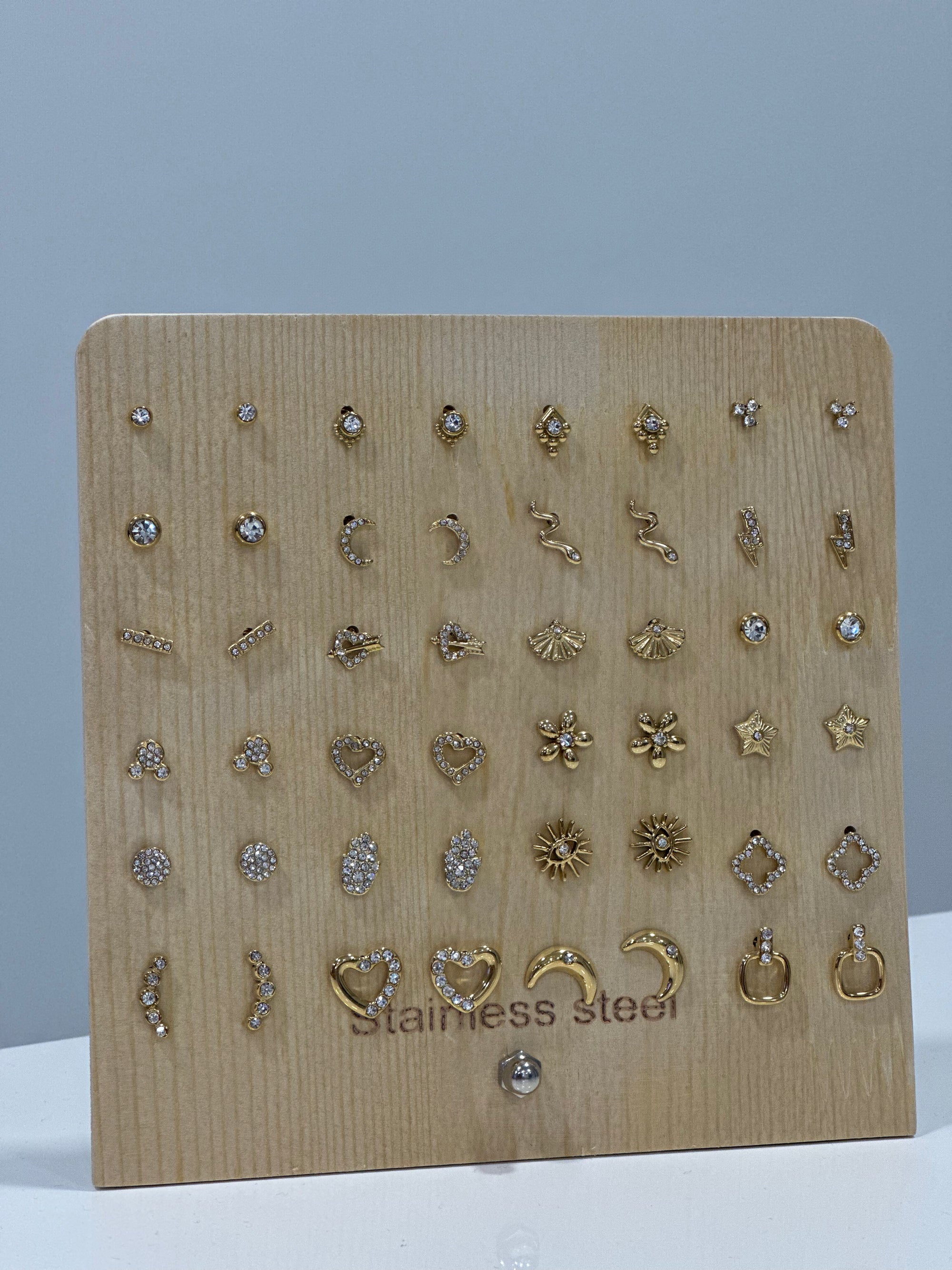 Brincos Essentials Gold