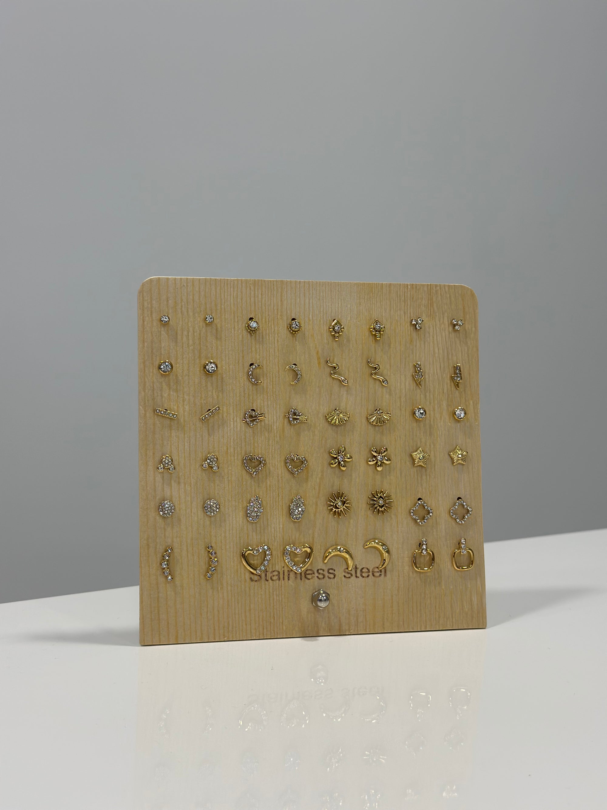 Brincos Essentials Gold